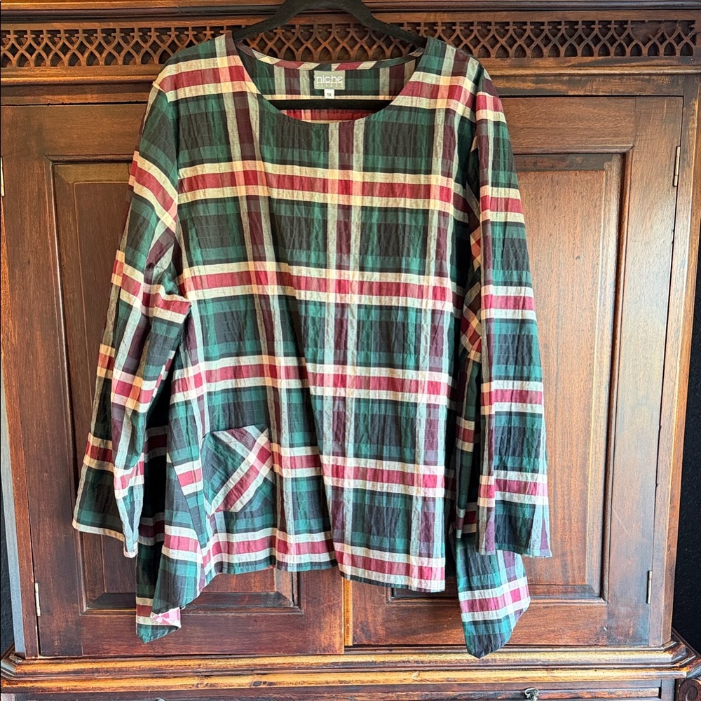 Beautiful Plaid Top